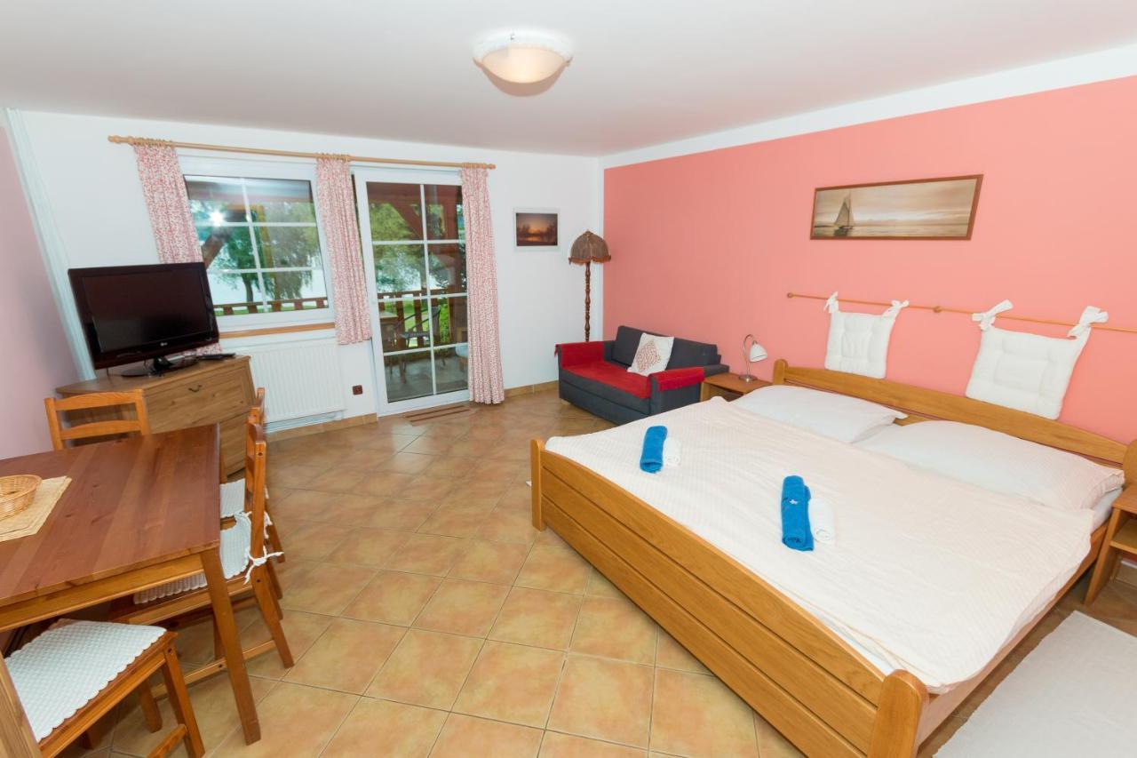 Apartments U Jezera Cerna Černá v Pošumaví 外观 照片